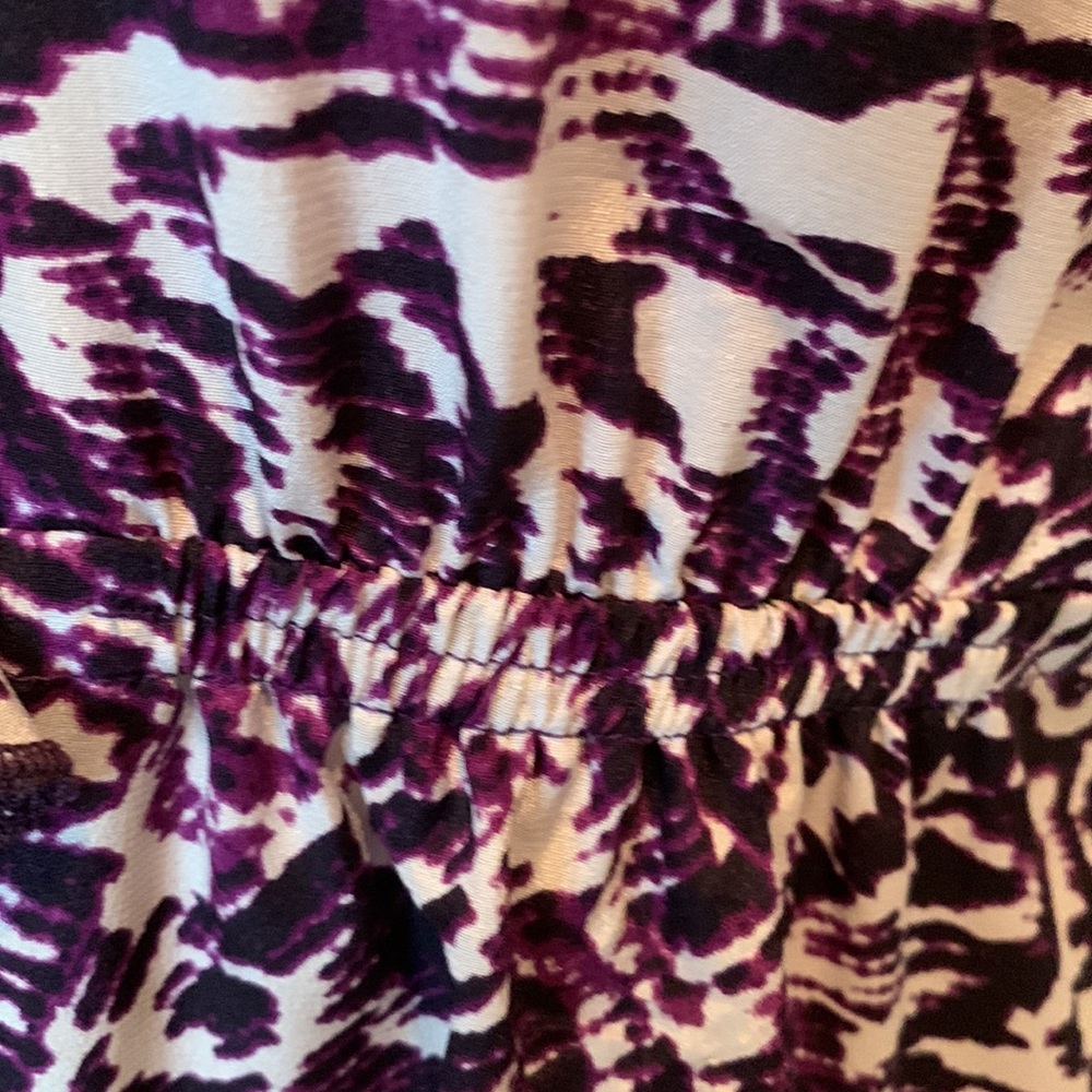Sleeveless Ruffled Top - Picture 3 of 5